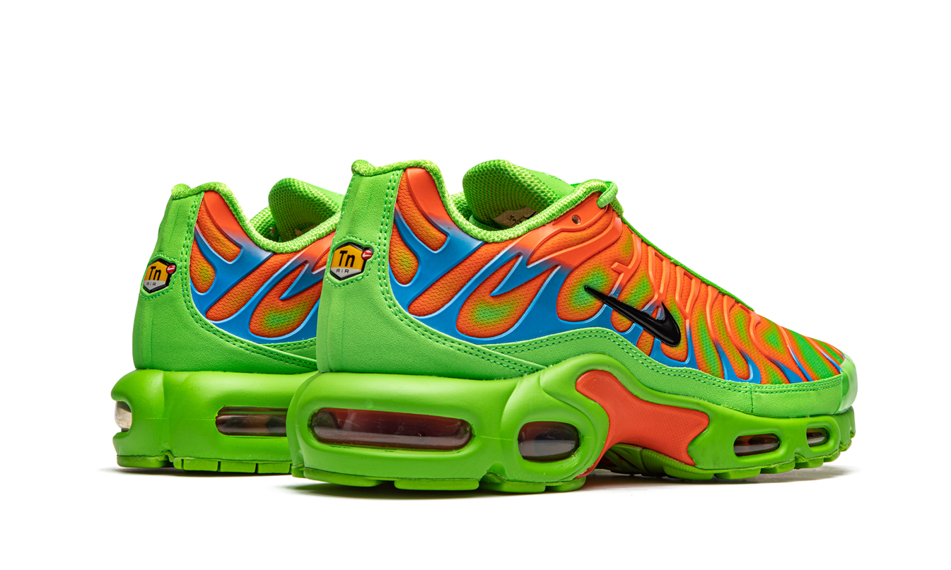Air Max Plus TN "Supreme - Grün / Orange"