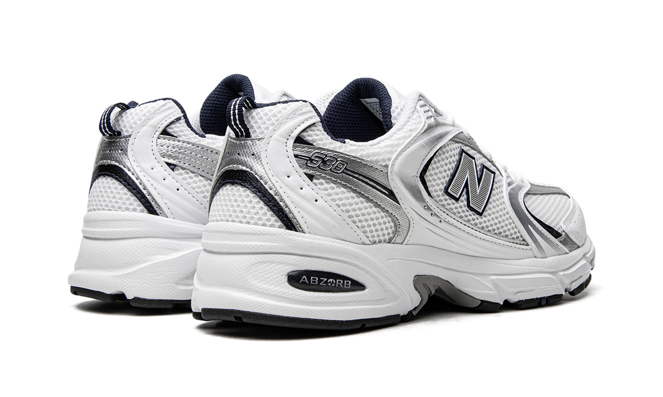 New Balance 530 "WHITE/SILVER/NAVY"