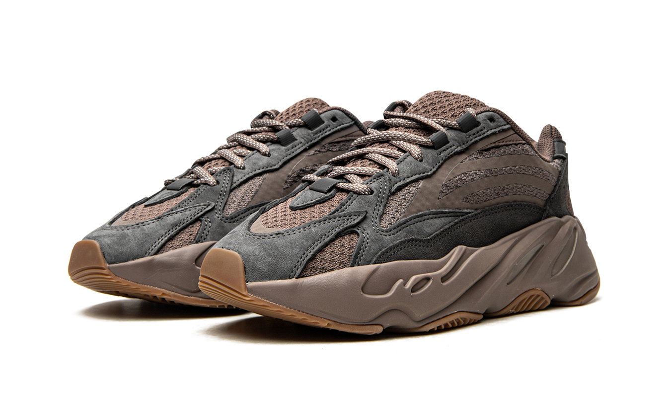 Yeezy Boost 700 V2 „Mauve“