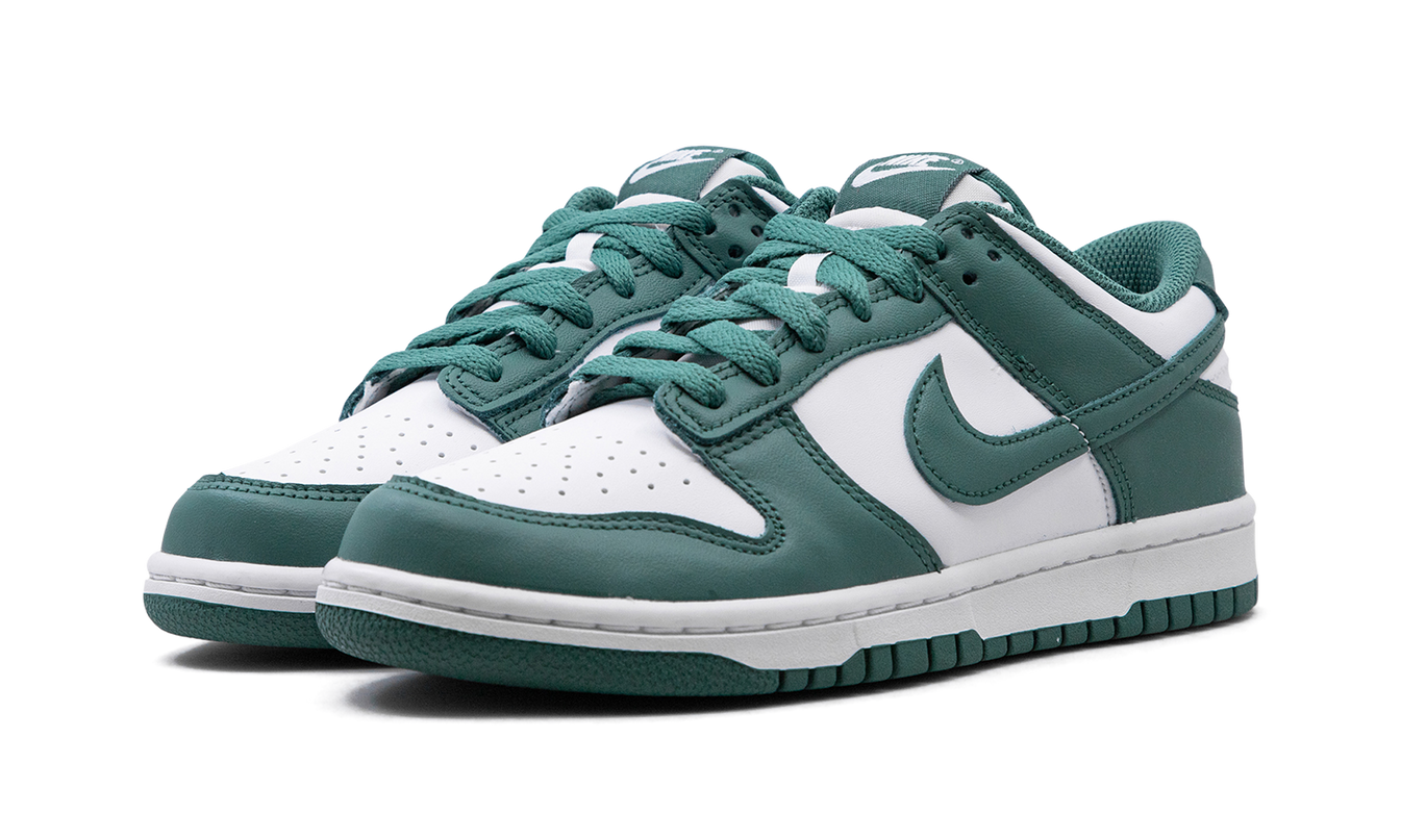 Nike Dunk Low GS "Spruce Green"