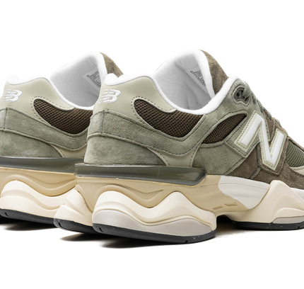 New Balance 9060 „Dunkel Camo / Dunkel Oliv / Sandstein“