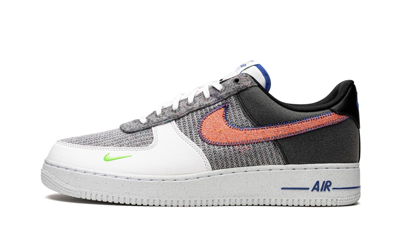 Nike Air Force 1 07 "Recycled White"