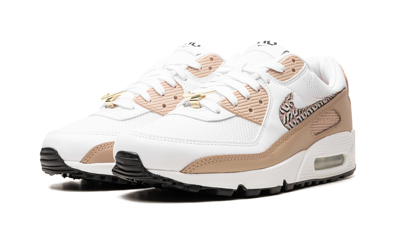 Nike Air Max 90 WMNS "United In Victory"