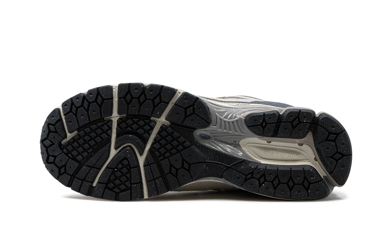 New Balance 1906F "LEINEN"