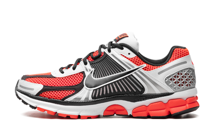Zoom Vomero 5 SE „Bright Crimson“