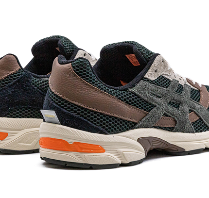 Asics Gel 1130 "HAL Studios"