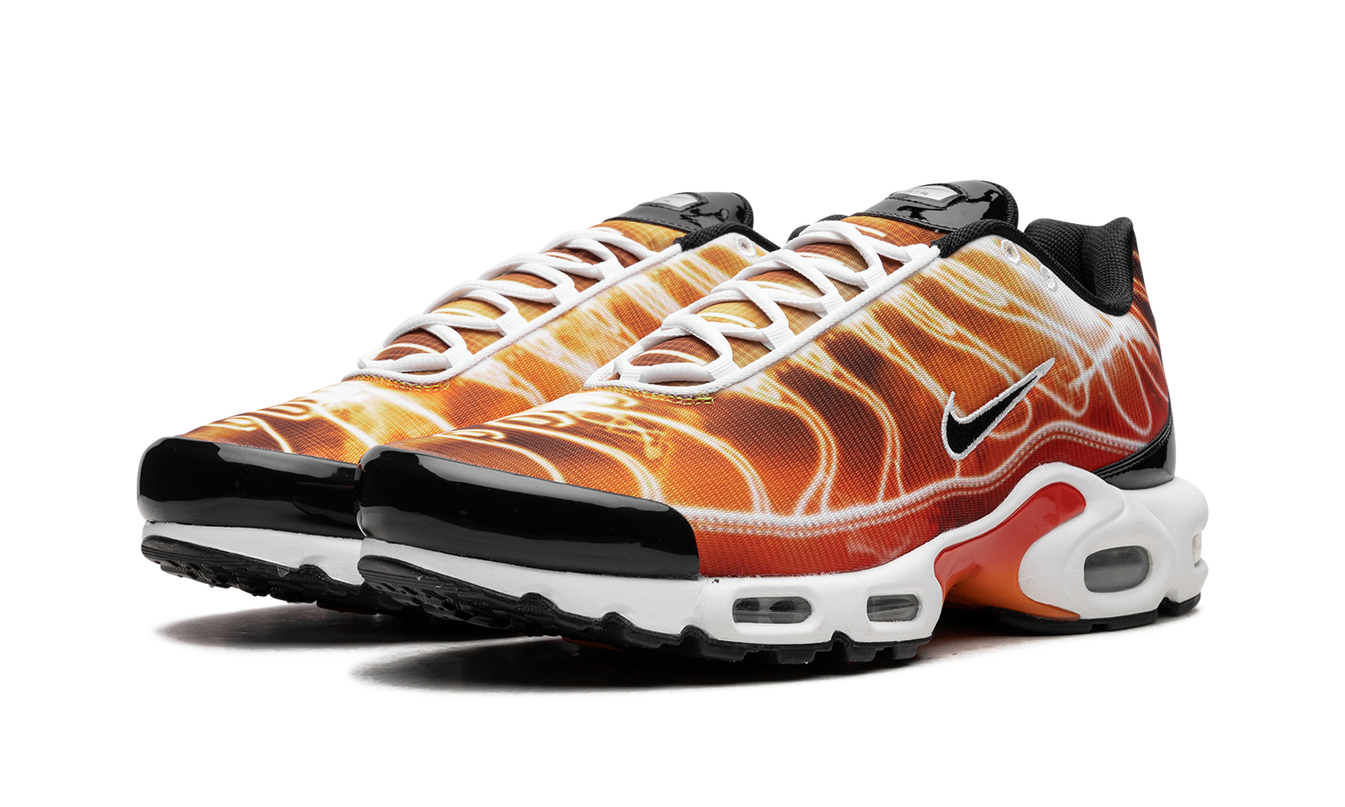 Air Max Plus „Lichtfotografie – Sportrot“