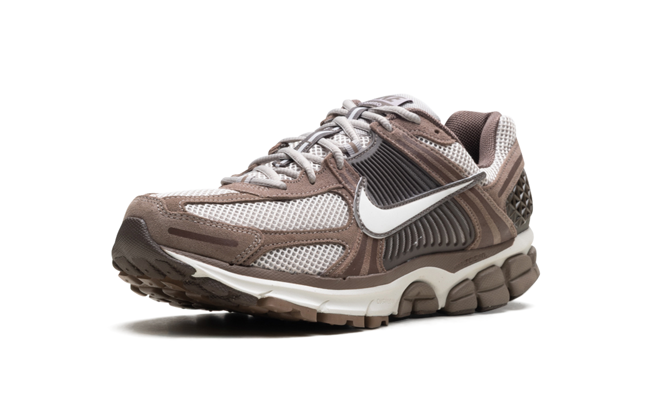 Nike Zoom Vomero 5 "Mink Brown"