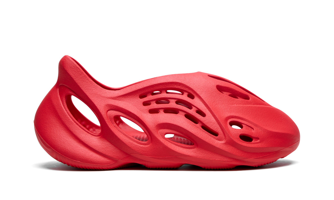 Yeezy Foam Runner „Vermillion“
