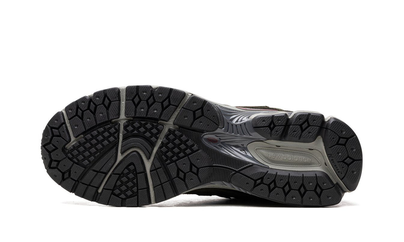 New Balance 2002R "Protection Pack - Dark Moss"