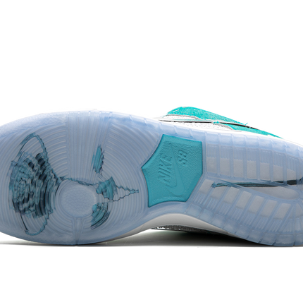 Nike Dunk SB Low Pro QS "April Skateboards"