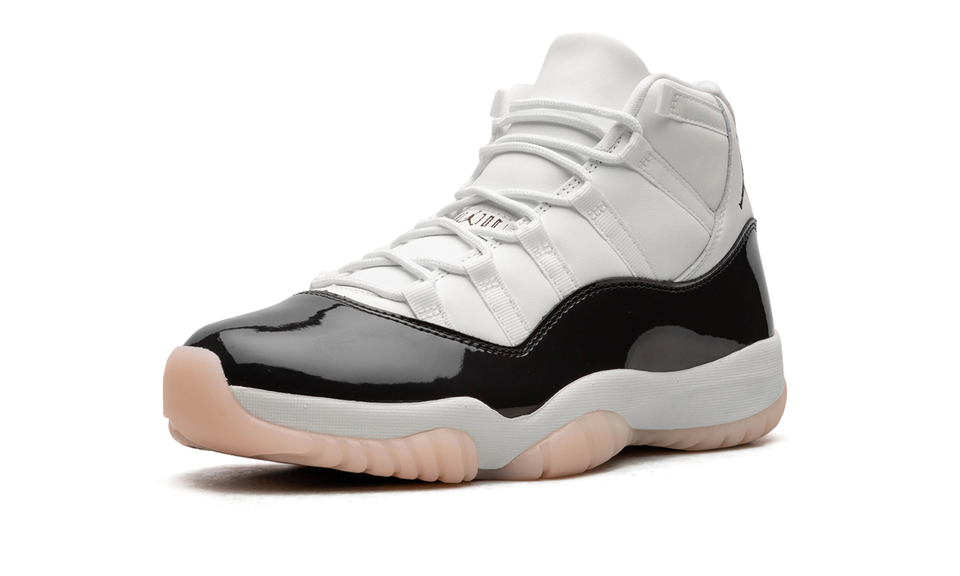 Air Jordan 11 WMNS "Neapolitan"