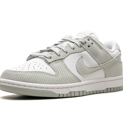 Nike Dunk Low WMNS "Grey Corduroy"