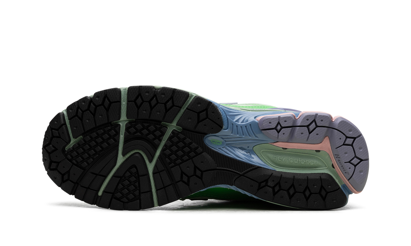 New Balance 1906R „Grünes Astrallila“