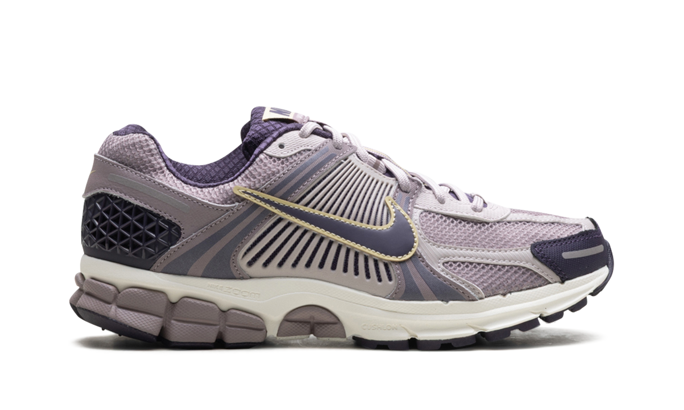Nike Zoom Vomero 5 "Platinum Violet"