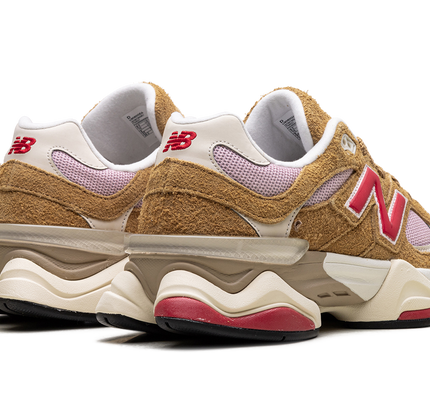 New Balance 9060 „Great Plains True Red“