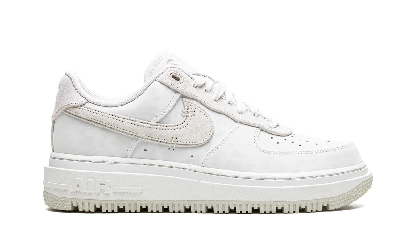Nike Air Force 1 Luxe "Summit White"