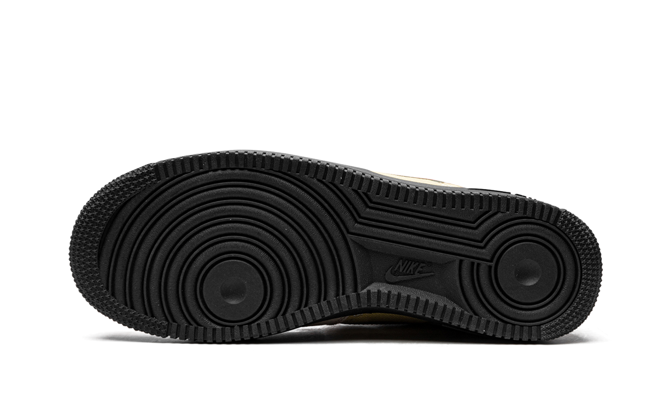 Nike Air Force 1 Low "Somos Familia"