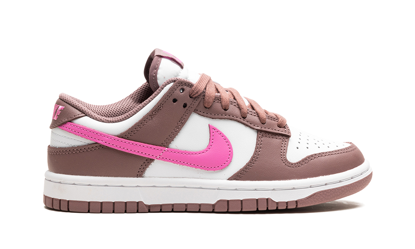Nike Dunk Low WMNS "Smokey Mauve"