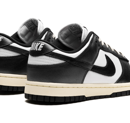 Nike Dunk Low WMNS "Vintage Panda"