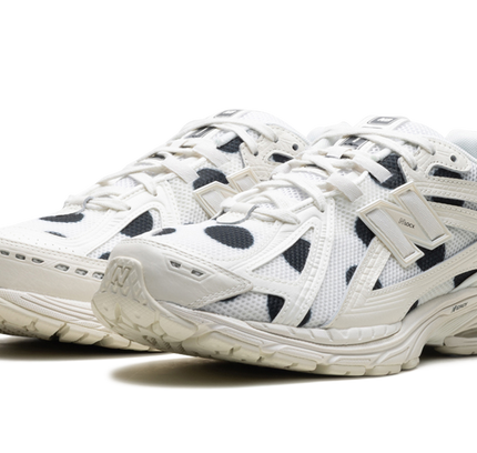New Balance 1906R "Polka Dot Sea Salt"