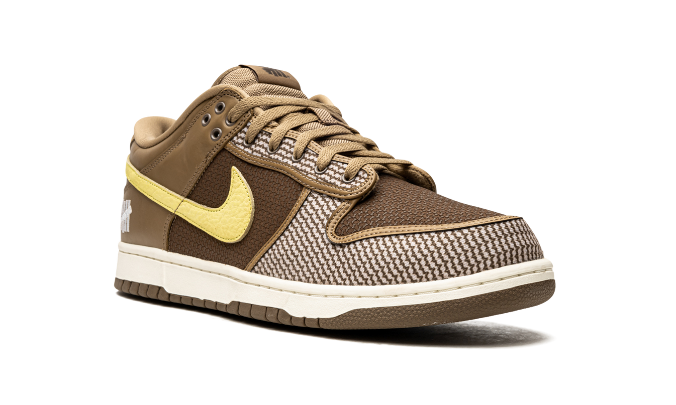 Nike Dunk Low SP "Undefeated - Canteen"