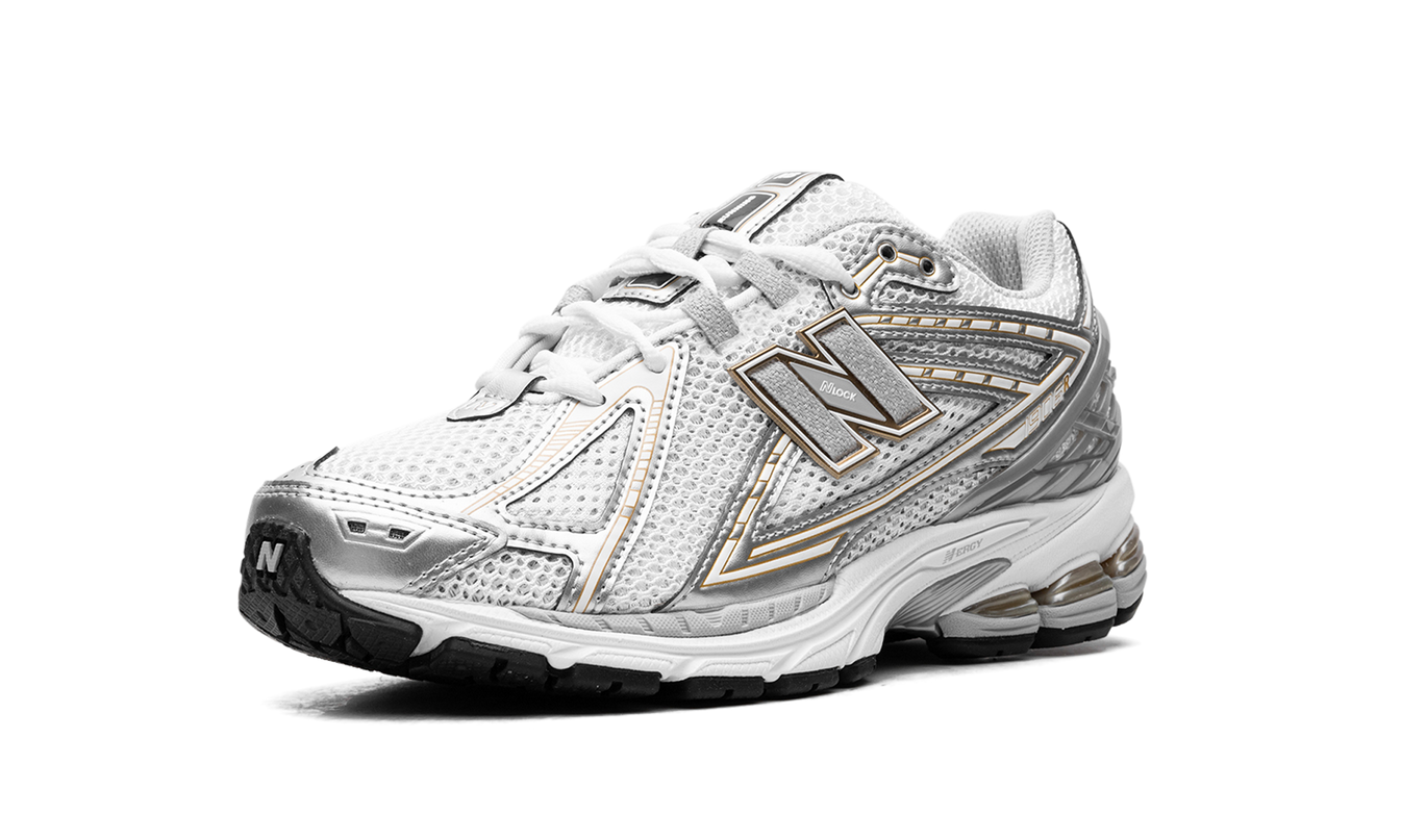 New Balance 1906R „Weiße Regenwolke Silber Metallic“