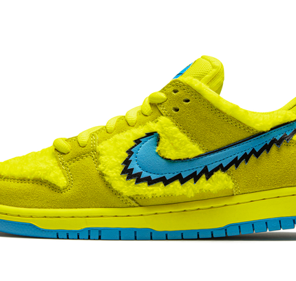 Nike Dunk SB Low "Grateful Dead - Yellow Bear"
