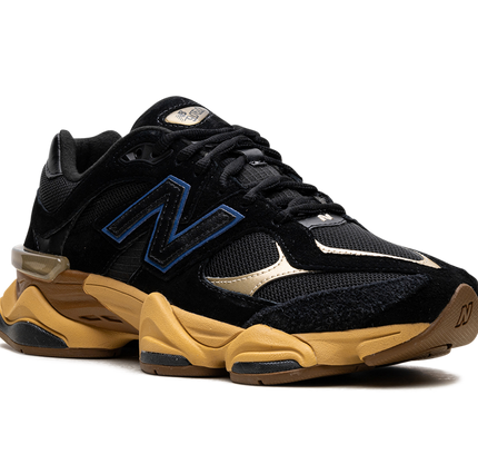 New Balance 9060 "Schwarz Royal Gum"