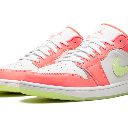 Air Jordan 1 Low SE "Lava Glow"
