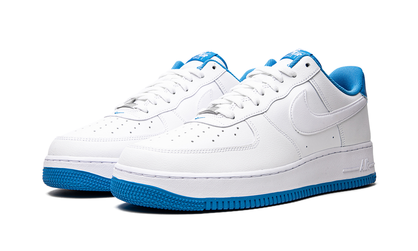Nike Air Force 1 '07 "White / Light Photo Blue"