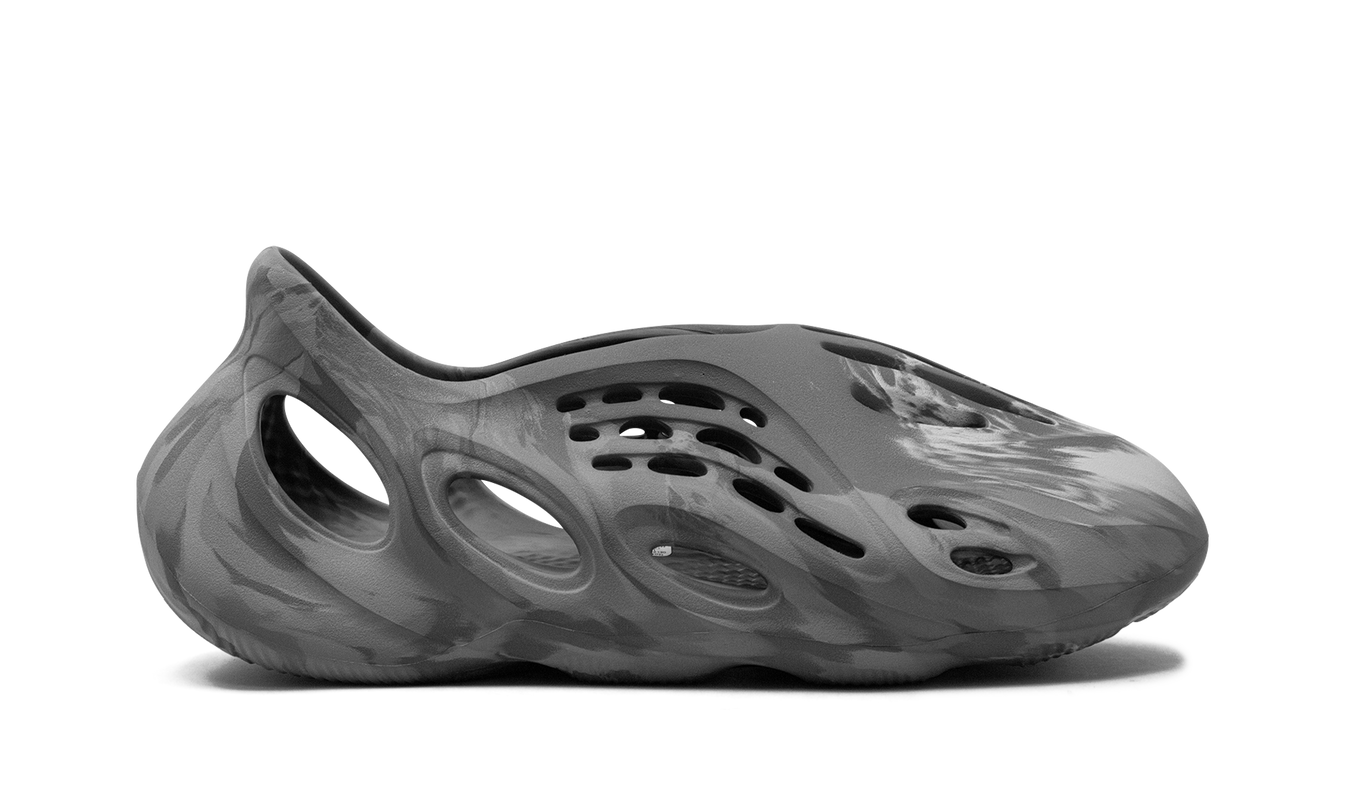 Yeezy Foam Runner "MX Granite"