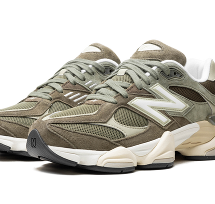 New Balance 9060 „Dunkel Camo / Dunkel Oliv / Sandstein“