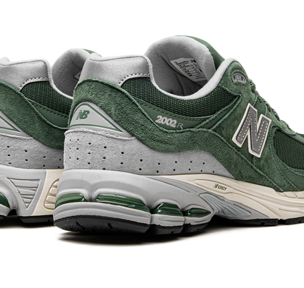 New Balance 2002R "Jadegrün"