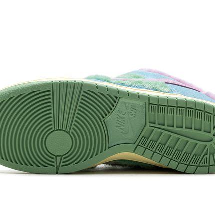 Nike Dunk SB Low "Verdy - Visty"