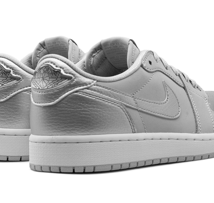 Air Jordan 1 LOW "Metallic Silver"