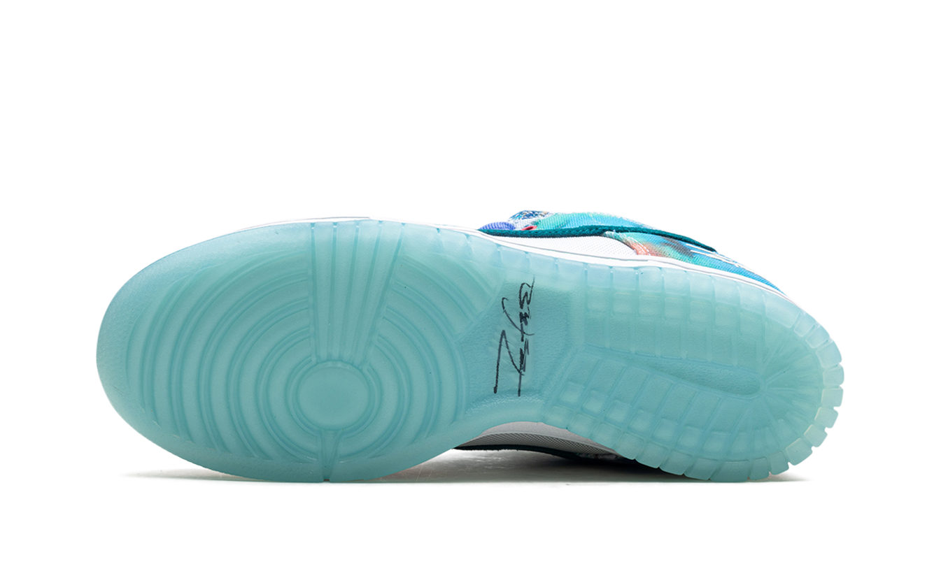 Nike Dunk Low SB "Futura Laboratories - Bleached Aqua"