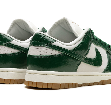 Nike Dunk Low WMNS "Gorge Green Ostrich"