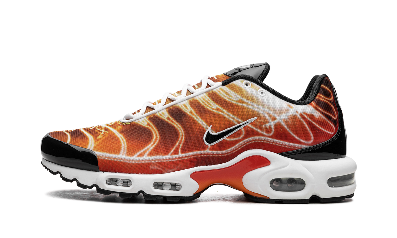 Air Max Plus „Lichtfotografie – Sportrot“