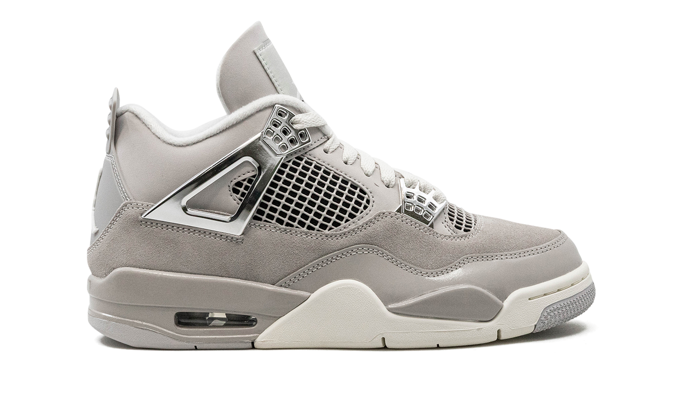 Air Jordan 4 WMNS "Frozen Moments"