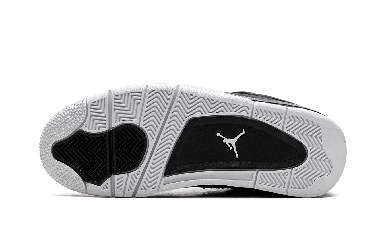 Air Jordan 4 "Fear"