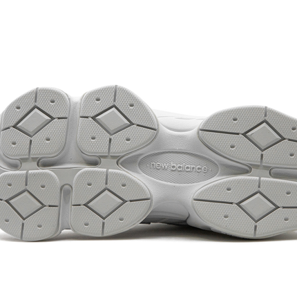 New Balance 9060 "WEISS"
