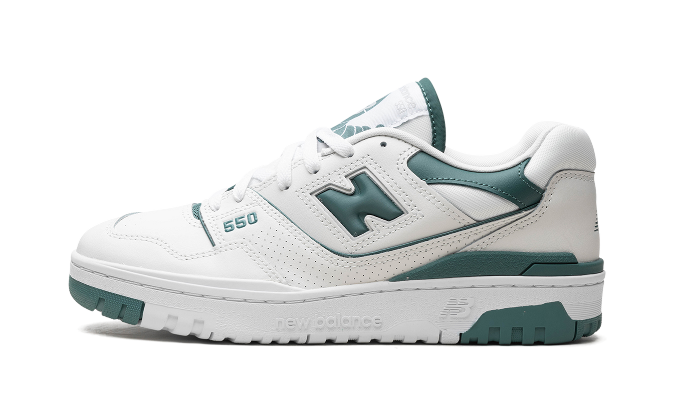 New Balance 550 WMNS "Reflection / New Spruce"