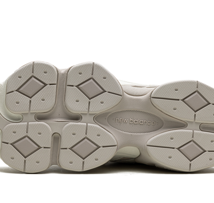 New Balance 9060 "Grau Beige"