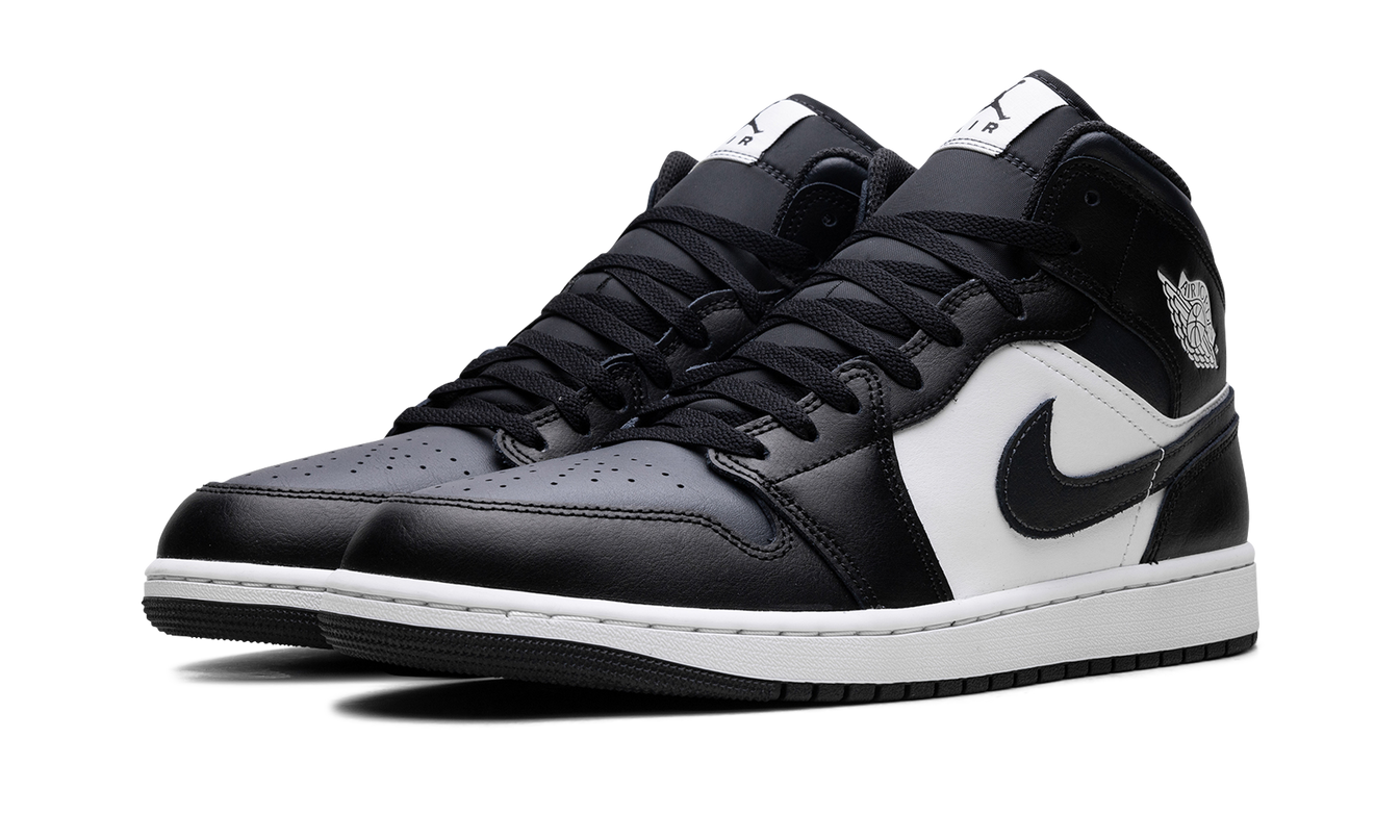Air Jordan 1 Mid "Off Noir Toe"