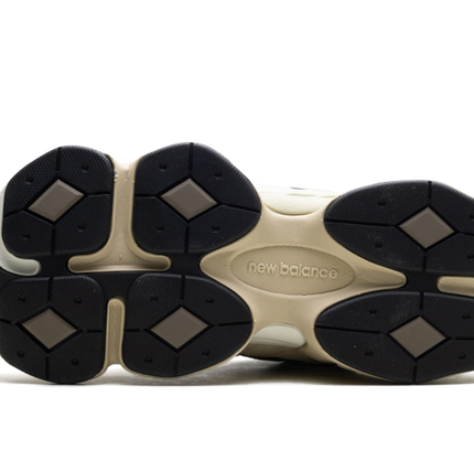 New Balance 9060 "Emerging Brown"