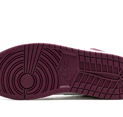 Air Jordan 1 Retro High OG "Bordeaux"