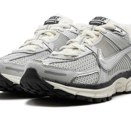 Zoom Vomero 5 "Chrom"