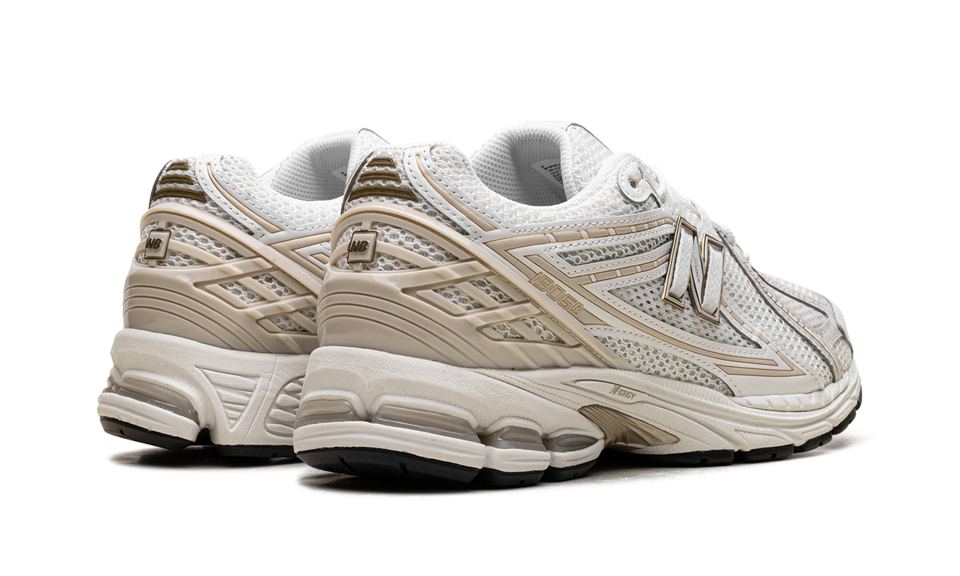 New Balance 1906R "JD Sports Exclusive Reflection Timberwolf Gold"