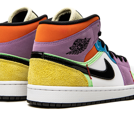 Air Jordan 1 Mid SE WMNS "Lightbulb"